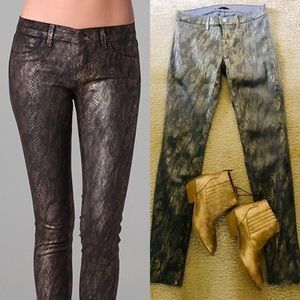 J BRAND $298 Golden Snakeskin Laminated JEANS Size 26